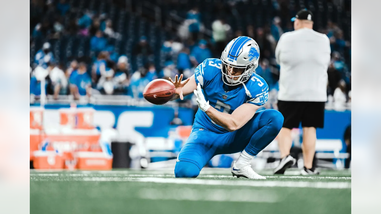 Lions Keep Shocking The Nation Upset First Place Vikings 